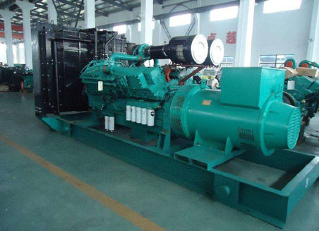 新青800kw康明斯柴油发电机组图片 新青800kw康明斯柴油发电机组图片